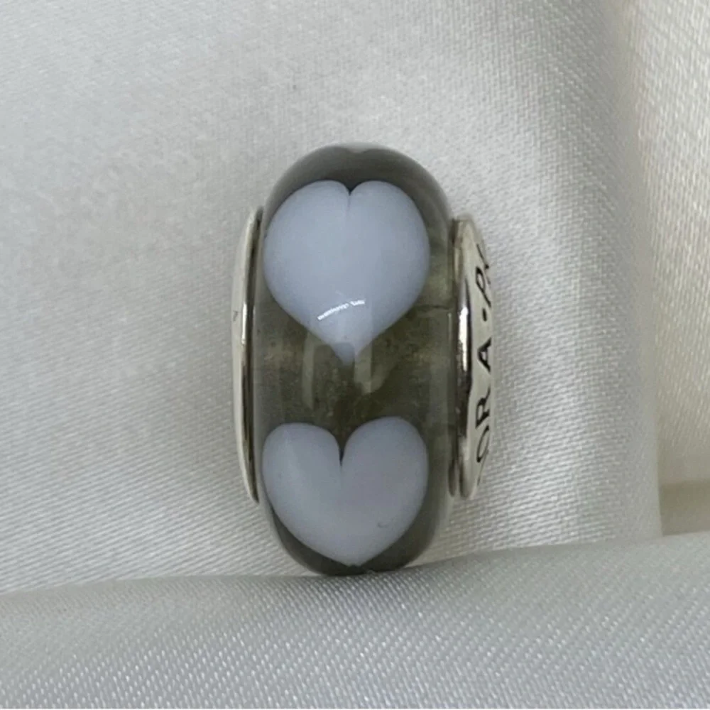 Pandora charm grey heart murano glass - Picture 2 of 3